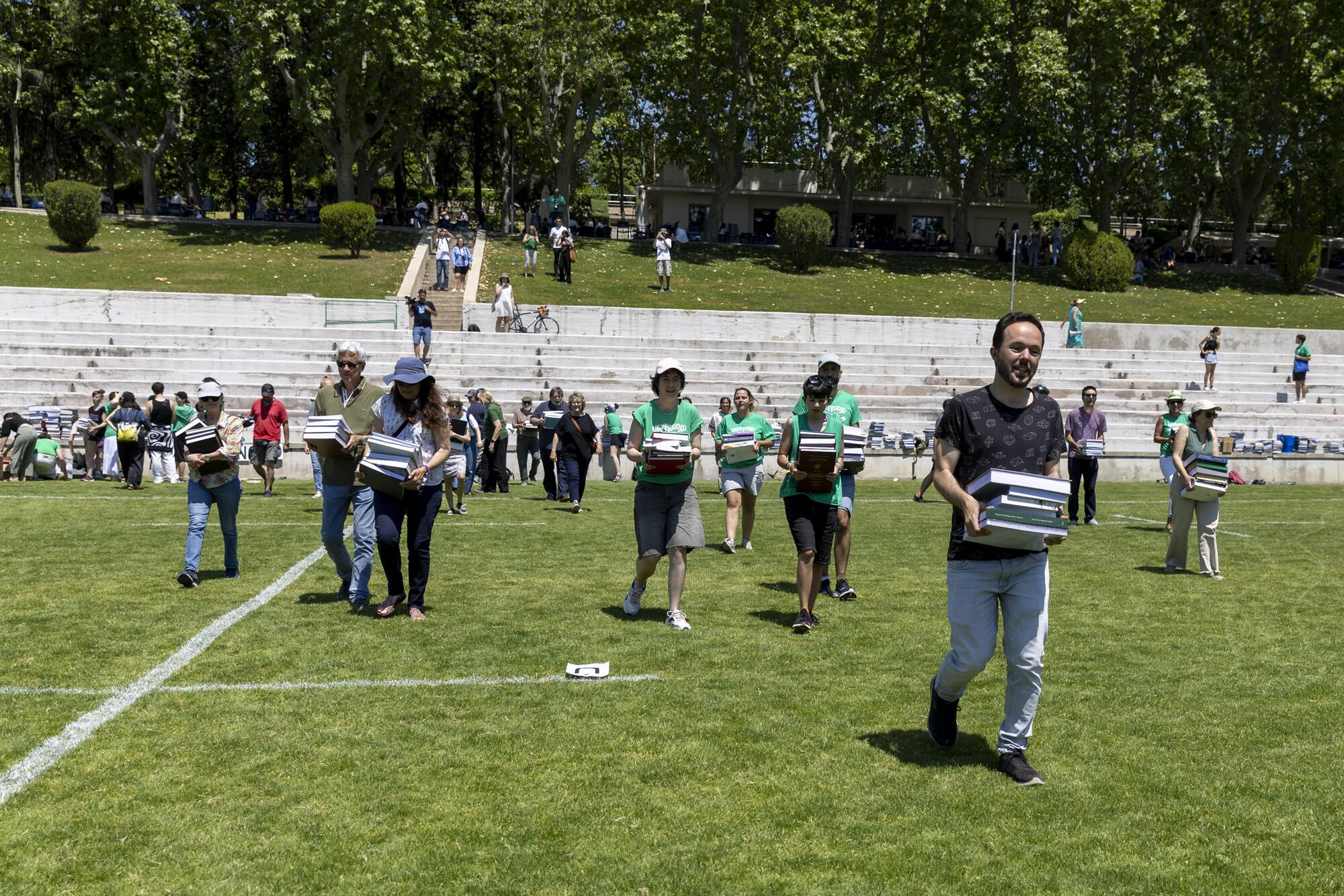 Acción universidad tesis por la pública - 3